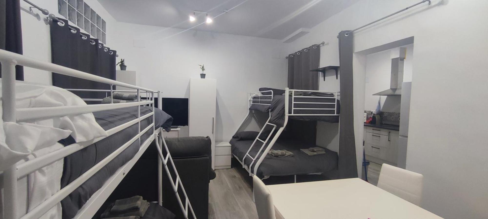 Apartamentos De Don Juan Almadén de la Plata Exteriör bild